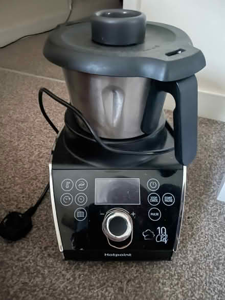 Photo of free Professional cooker (Wisley GU23) #2