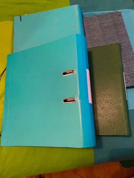 Photo of free 4 Arch lever folders (Slough central SL1) #1