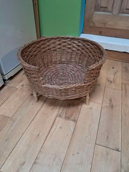 Photo of free Whicker pet basket (Barnet EN5) #1