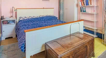 Photo of free New Virginia double bed bedstead (Mortonhall EH17) #1