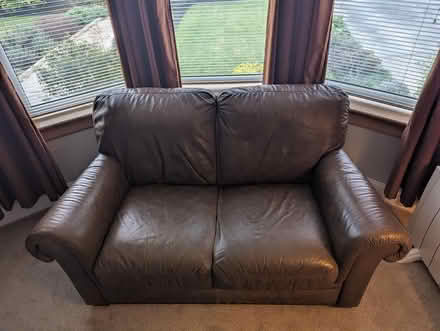 Photo of free Brown leather 2 seater settee (Joppa EH15) #1