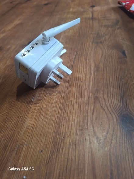 Photo of free WiFi extender (Hyde GL6) #2