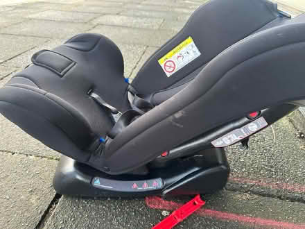 Photo of free Car seat (M206UJ) #1
