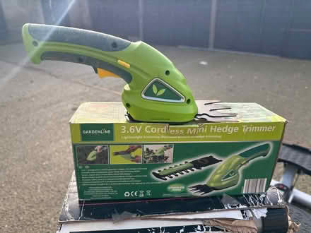 Photo of free GardenLine Mini-Hedge Trimmer (Reading, RG31) #1