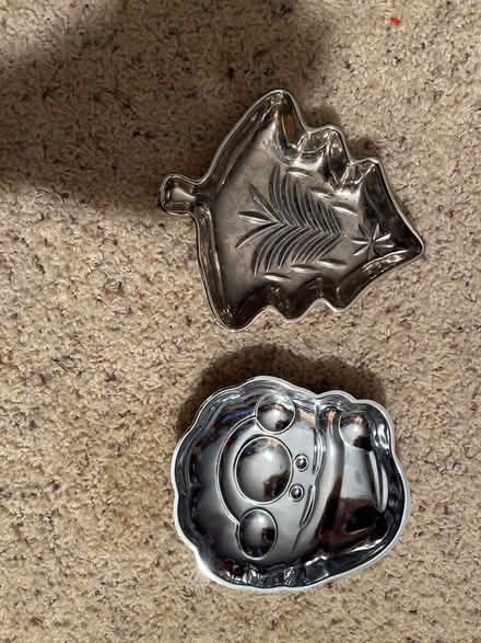 Photo of free Christmas bowls - 3 (Farmington Hills) #2