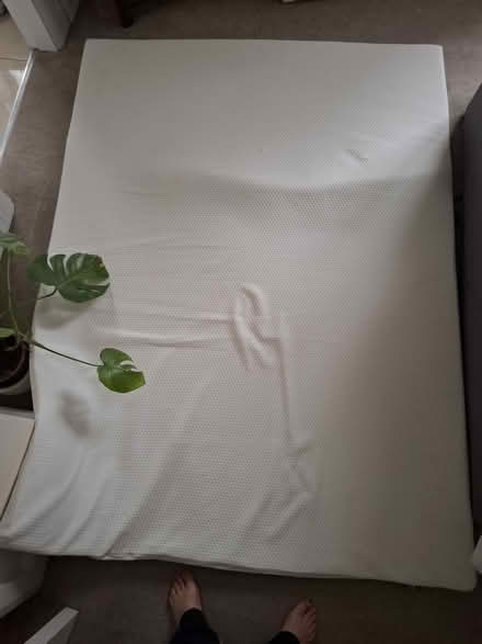 Photo of free IKEA topper for queen bed (44 carrig Mills greystones) #2