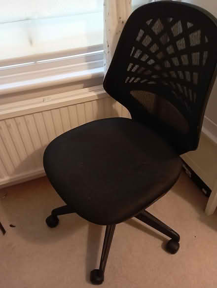 Photo of free Black office chair mesh back (High Wycombe HP13) #1
