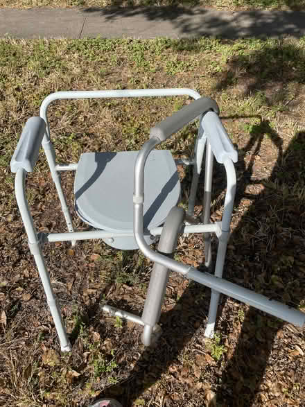 Photo of free commode and toilet grab bar arm (near Orange Grove Blvd) #1