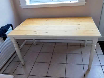 Photo of free Shabby chic kitchen table (Monkwick CO2) #1