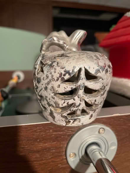 Photo of free Apple Shaped Christmas tea light (Farmington Hills) #1