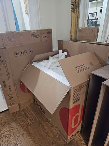 Photo of free Extra large cardboard box & other packing materials (Mayfield EH9) #1