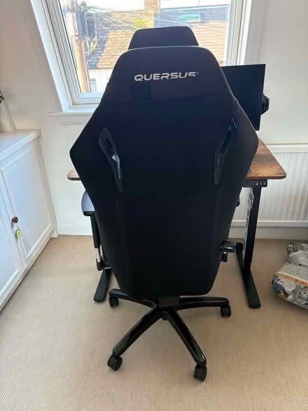 Photo of free Quersus VAOS Gaming / Office Chair - Excellent Condition (Barons Court W6) #4