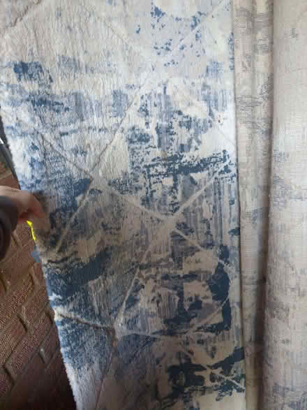 Photo of free rug (Bromham MK43) #1