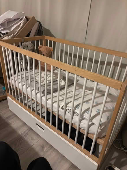 Photo of free Mokee cot with mattress (Newbury park IG2) #2