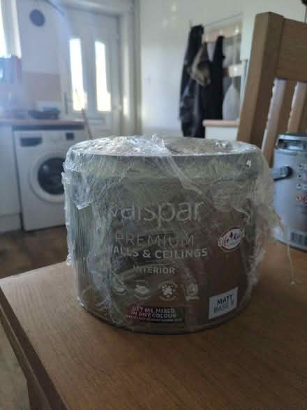 Photo of free Green Paint (DA4) #1