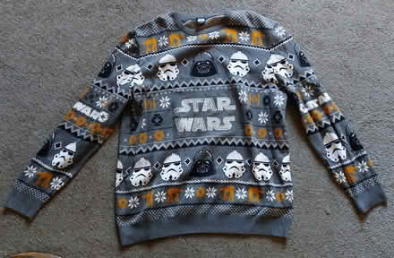 Photo of free STAR WARS Christmas jumper-2XL (St Albans Jersey Farm AL4) #1