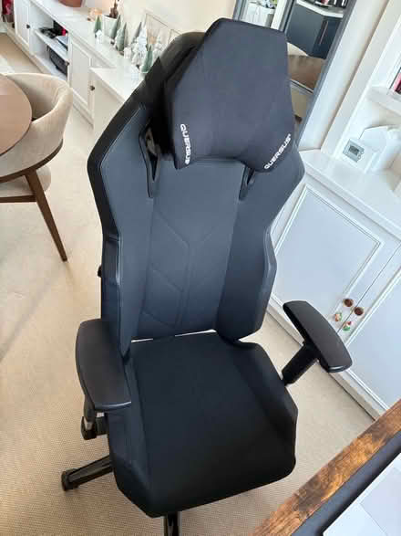 Photo of free Quersus VAOS Gaming / Office Chair - Excellent Condition (Barons Court W6) #3