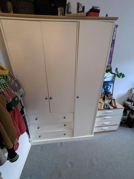 Photo of free 3 door wardobe (Woodseats S8) #3