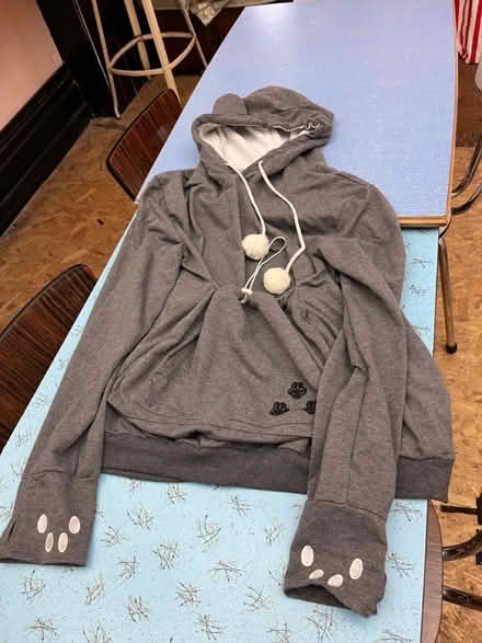 Photo of free Womens/teen girls fleeces (TN38 Marina) #4