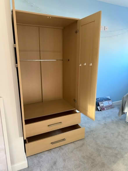Photo of free Wardrobe - 89cm x 57xm x 180cm (AL3) #2