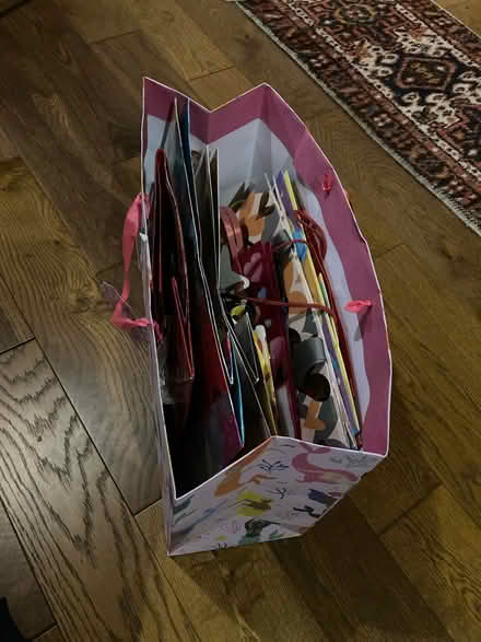 Photo of free Variety of gift bags (New Malden KT3) #2
