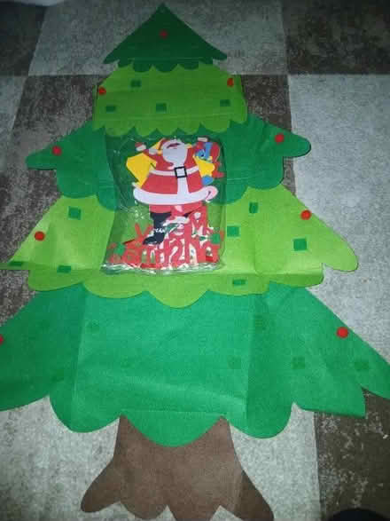 Photo of free Felt christmas tree and decorations (Chattenden) #1