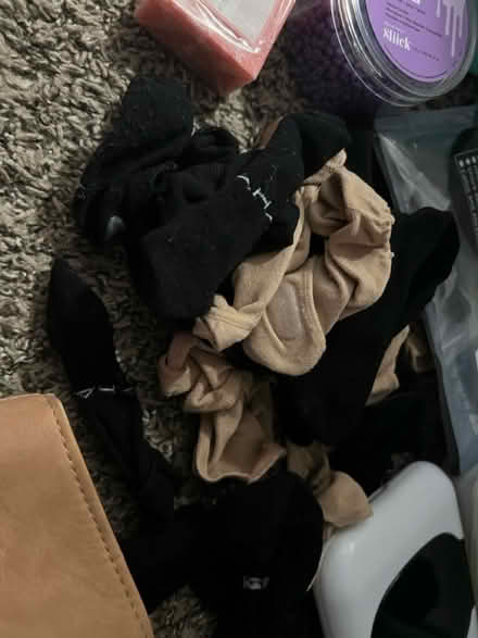 Photo of free Large Haul of Giveaway (Boulder Ridge Apartments) #4