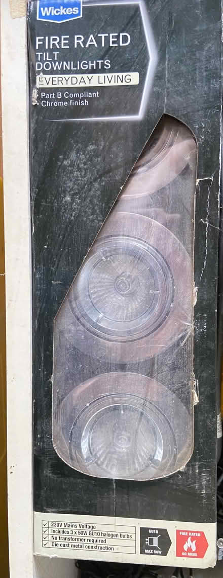 Photo of free Electric lights (Coleridge Ward CB1) #1