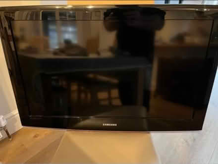Photo of free Samsung TV - not smart (Danbury CM3) #1
