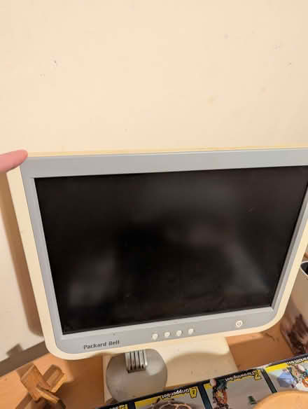 Photo of free 20 year old PC monitor (Whoberley CV5) #1
