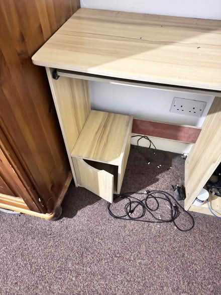 Photo of free Computer desk (SM1) #2