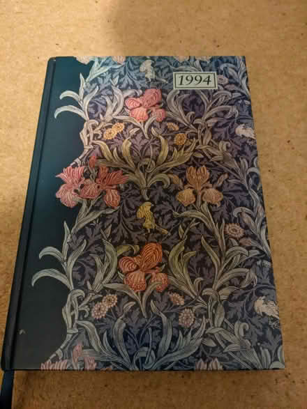 Photo of free 1994 blank diary (Hastings TN34) #1