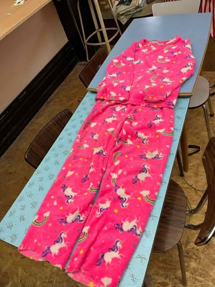 Photo of free Womens/teen girls fleeces (TN38 Marina) #1