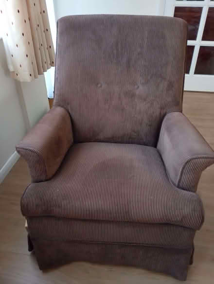 Photo of free Riser armchair (Chigwell IG6) #1