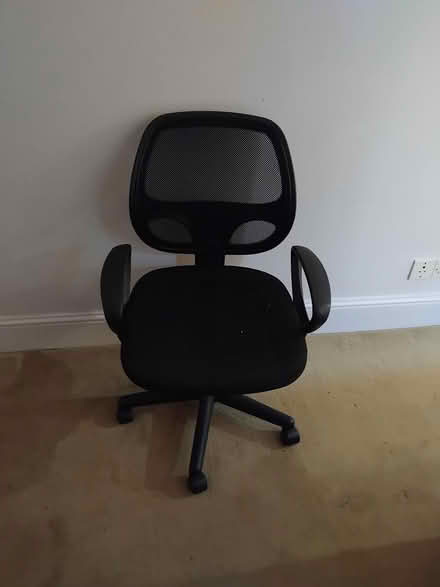 Photo of free Double bed,bookshelf,office chair (Sloane square) #2