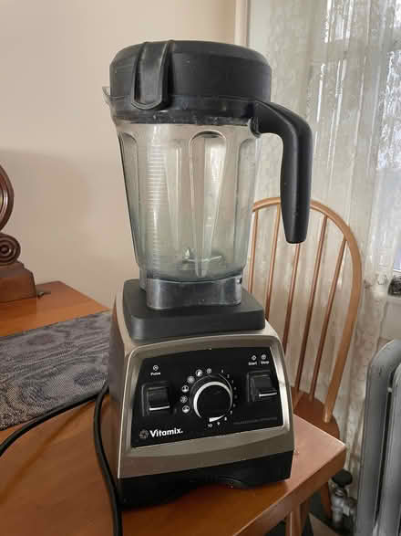 Photo of free Vitamix Prof Series 750, needs work (Porter Square) #1