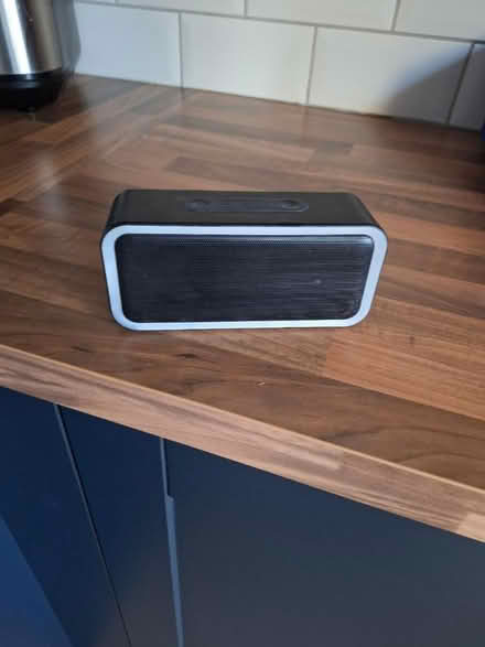 Photo of free Bluetooth speaker (Old heath road CO2) #1