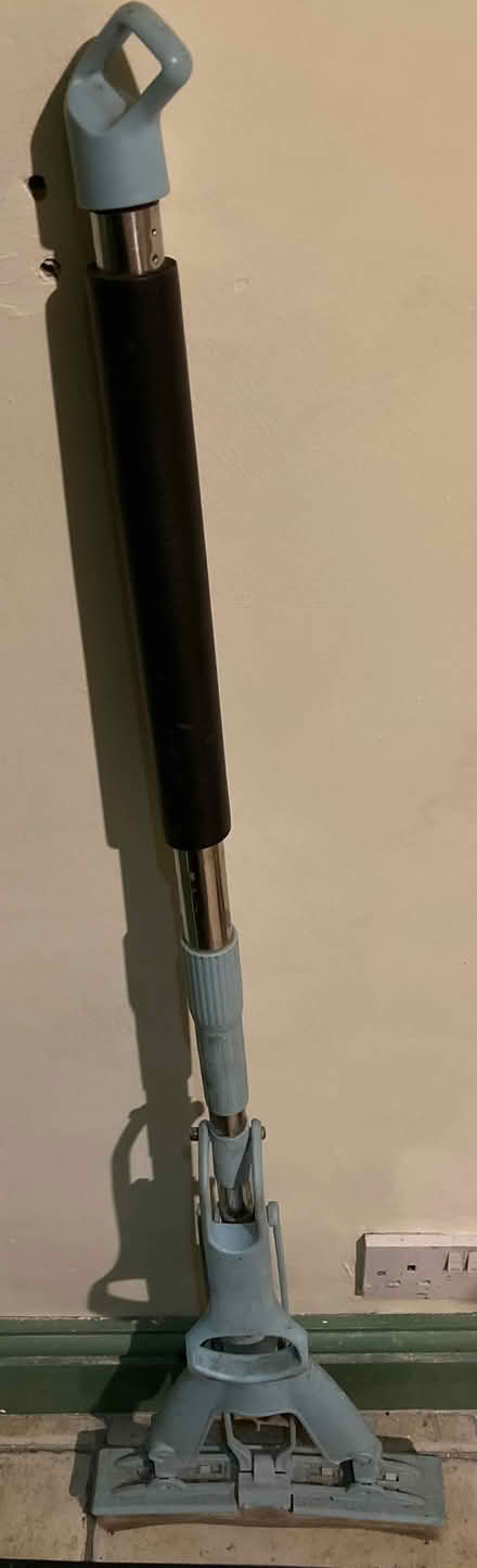 Photo of free Jml supermop (Battersea SW11) #1