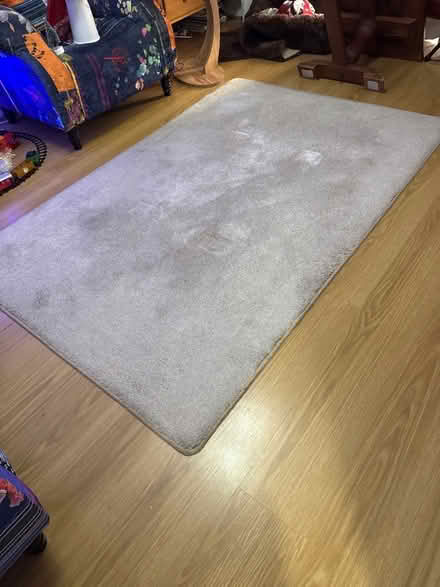 Photo of free Rug (6’x3.5’) Grey (Henwick RG19) #3