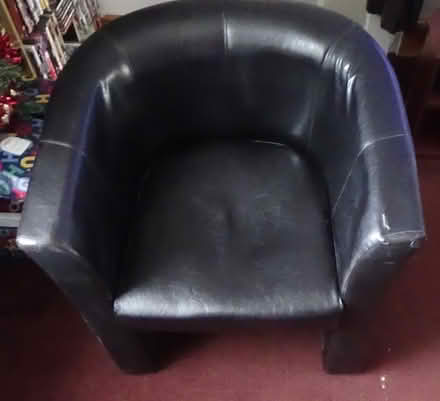 Photo of free Comfy Bucket Chair Dark Brown (S8 Lowedges) #1