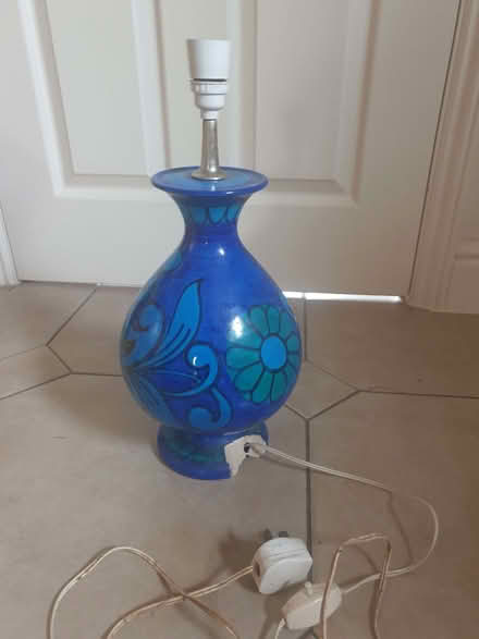 Photo of free Damaged Pottery Light (Bedford MK43) #2