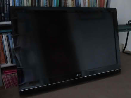 Photo of free 47" lg hd tv (Thorpe St Andrew NR7) #1
