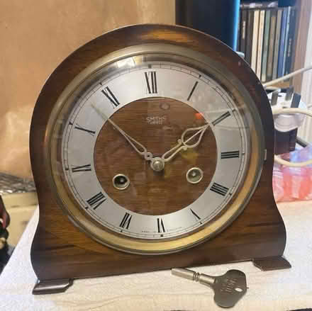 Photo of Chiming wind-up clock (Tunbury Wood ME5) #1