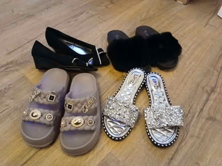 Photo of free Shoes and slippers (Kendal LA9) #1