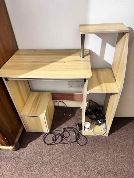 Photo of free Computer desk (SM1) #1