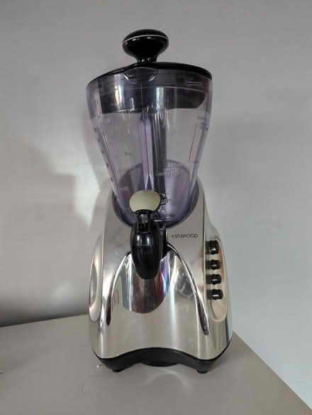 Photo of free Kenwood Smoothie Concert (Heath & Reach LU7) #1