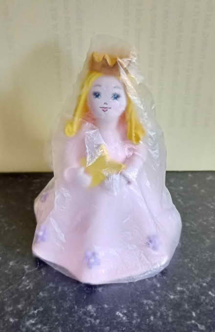 Photo of free Princess cake decoration (Malvern WR14) #1