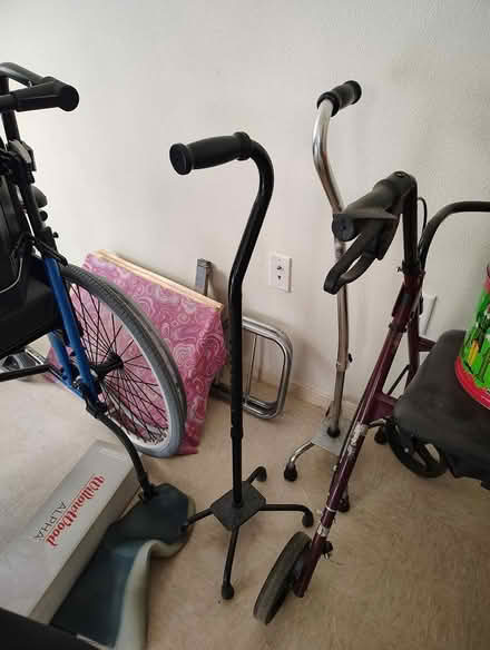 Photo of free 2 walking canes (Las Cruces) #1