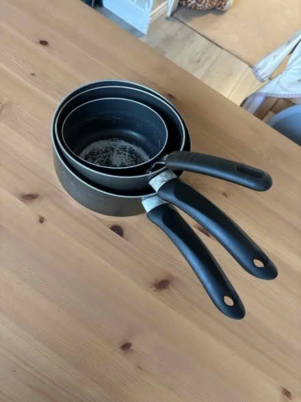 Photo of free x3 saucepans (Bs15 4ub) #4