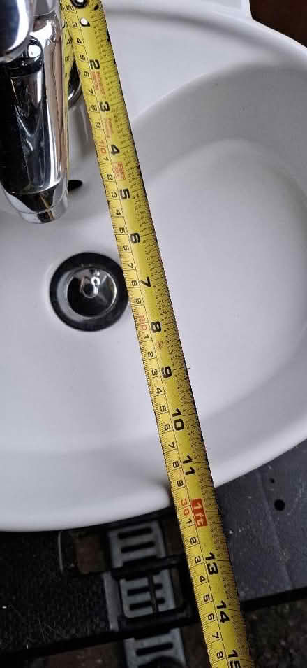 Photo of free Small sink (Catchems End DY12) #4